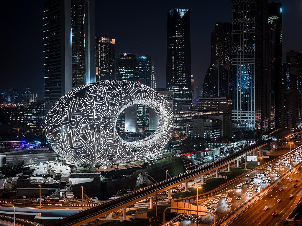 museum-of-the-future-dubai-exterior-at-night museum-of-the-future-dubai-exterior-at-night