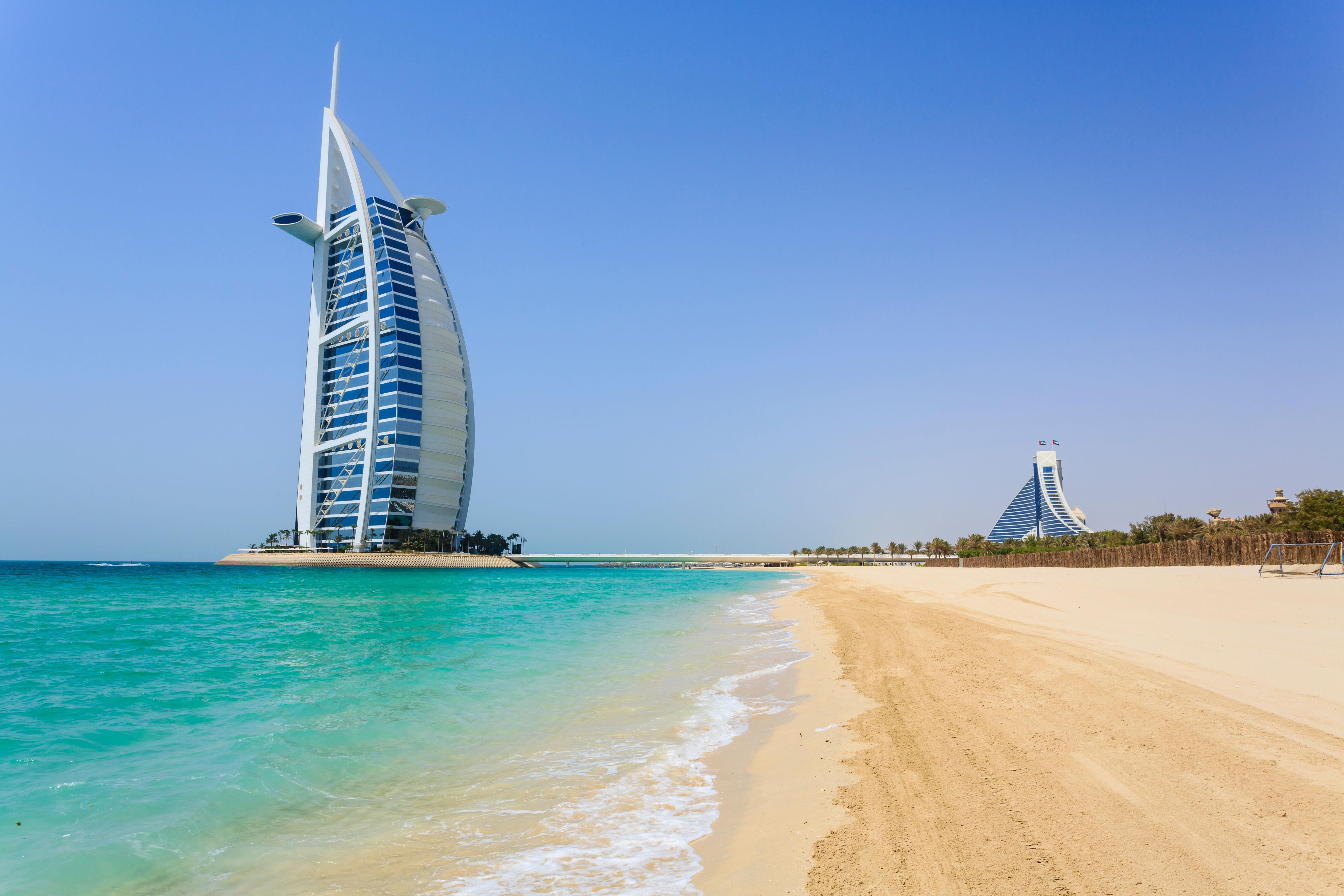Burj Al Arab photo stop during Dubai city tour Burj Al Arab photo stop during Dubai city tour