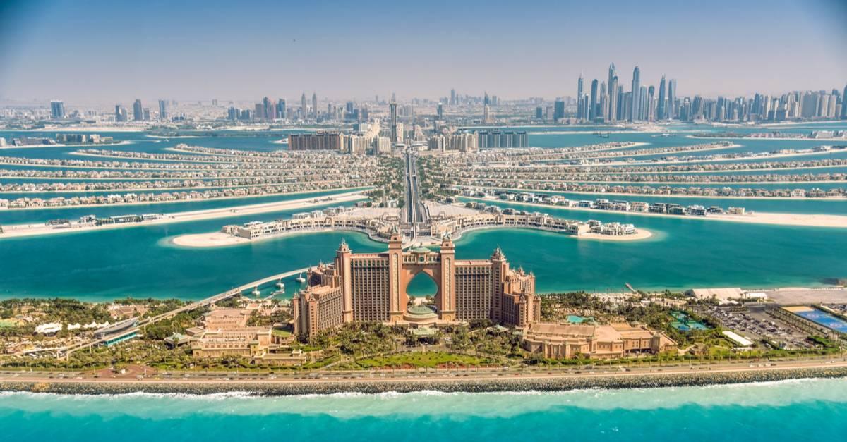 Palm Jumeirah during private Dubai city tour Palm Jumeirah during private Dubai city tour